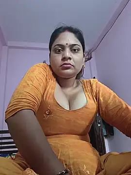 Snapshot of Aanushaka chatting on June 13, 2026, 12:52 am Aanushaka online show from June 13, 2026, 12:52 am