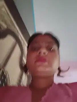 Snapshot of Aanushaka chatting on July 2, 2026, 12:33 am Aanushaka online show from July 2, 2026, 12:33 am