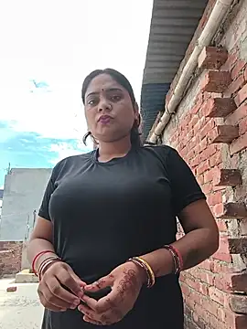 Snapshot of Aanushaka chatting on July 6, 2026, 9:16 am Aanushaka online show from July 6, 2026, 9:16 am