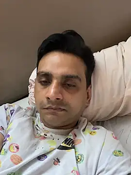 online4u08 online show from March 11, 2026, 4:23 pm