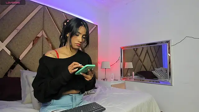 Tashi7 online show from March 31, 2026, 1:57 pm