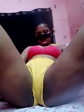 sucklover69 online show from April 22, 2026, 8:26 pm