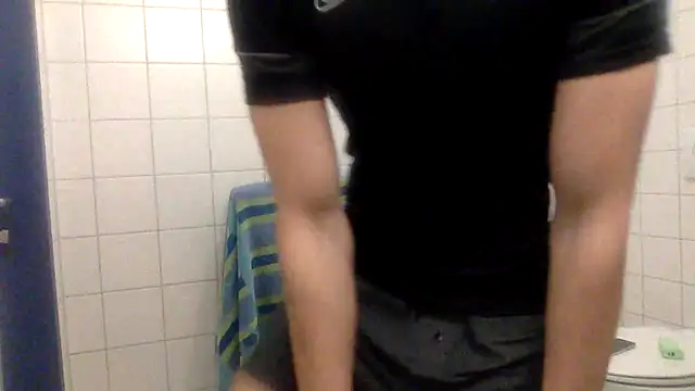 germankink18 online show from March 4, 2026, 2:36 pm