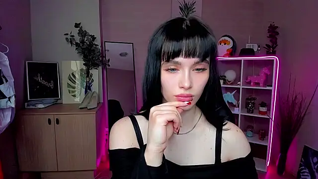 Snapshot of demetra__ chatting on March 2, 2026, 8:43 am demetra online show from March 2, 2026, 8:43 am