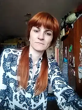 YaroslavaLester online show from April 14, 2026, 8:19 am