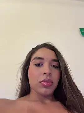 Snapshot of AnnyVega__ chatting on June 24, 2026, 10:07 pm AnnyVega online show from June 24, 2026, 10:07 pm