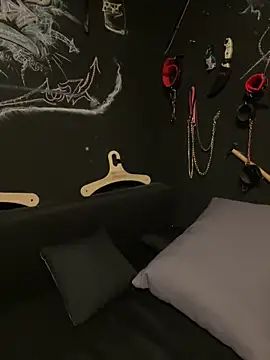 Snapshot of PurrfectSin69 chatting on February 27, 2026, 6:52 pm PurrfectSin69 online show from February 27, 2026, 6:52 pm