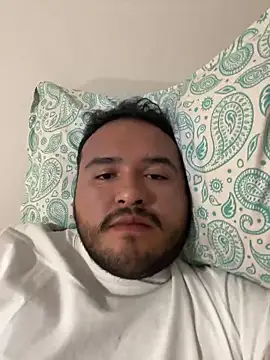 Snapshot of CEESNURO chatting on March 2, 2026, 10:38 pm CEESNURO online show from March 2, 2026, 10:38 pm