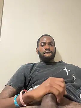 Snapshot of tyrell504 chatting on February 24, 2026, 4:24 am tyrell504 online show from February 24, 2026, 4:24 am