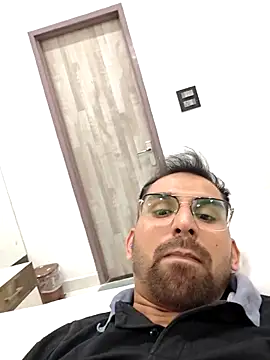 RonitVora online show from March 7, 2026, 7:30 pm