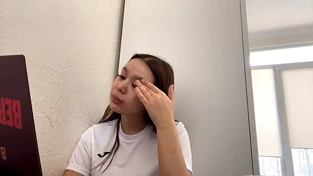 Katerinazz online show from February 25, 2026, 5:07 am