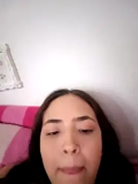 Sexy cloe outdoors online show from April 17, 2026, 9:50 pm