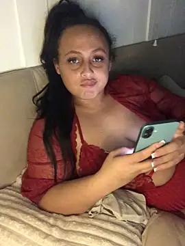 mayawesttt online show from March 23, 2026, 6:19 pm