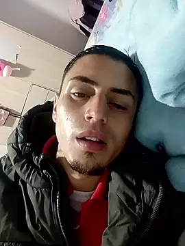 Snapshot of Cristianramos199 chatting on March 3, 2026, 1:56 am Cristianramos199 online show from March 3, 2026, 1:56 am