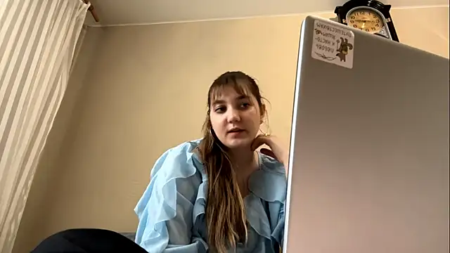 JanineThielman online show from June 17, 2026, 1:10 pm