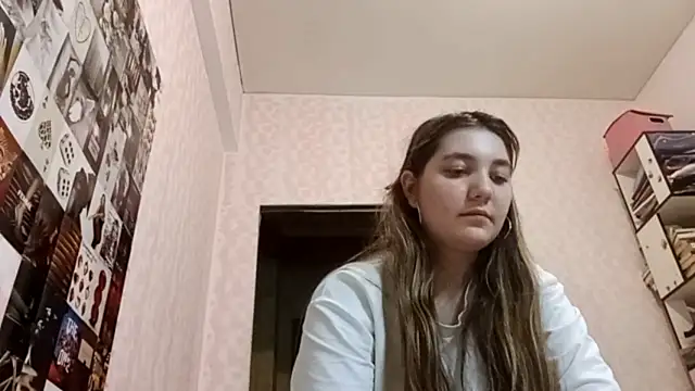 JanineThielman online show from July 6, 2026, 12:45 pm