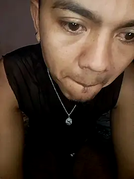 Snapshot of aron_yael chatting on March 4, 2026, 11:40 am aron yael online show from March 4, 2026, 11:40 am