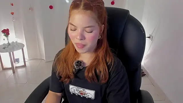 Snapshot of everyh_1 chatting on February 25, 2026, 10:20 pm everyh 1 online show from February 25, 2026, 10:20 pm