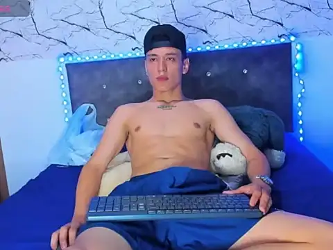 Thanos-22cm online show from April 12, 2026, 11:30 pm