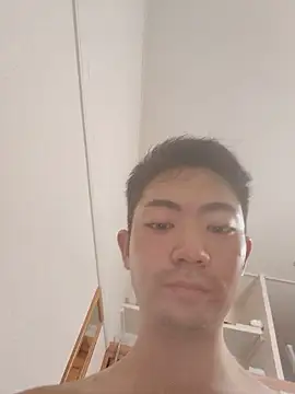 Snapshot of Yuuta_2 chatting on July 21, 2026, 3:41 am Yuuta 2 online show from July 21, 2026, 3:41 am