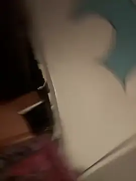 BunnyYT online show from May 13, 2026, 3:35 am