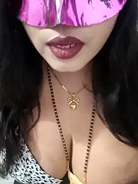 Snapshot of your-charu chatting on March 1, 2026, 6:41 pm your-charu online show from March 1, 2026, 6:41 pm