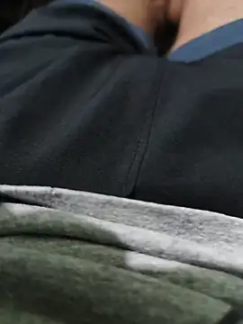 freakingcock27 online show from May 13, 2026, 5:31 pm
