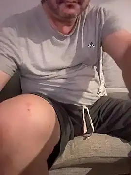 chubbylittlesecret online show from March 22, 2026, 11:56 am