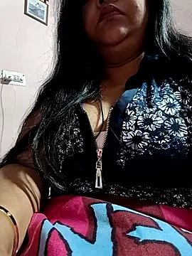 Snapshot of Moonae chatting on February 25, 2026, 3:01 pm Moonae online show from February 25, 2026, 3:01 pm