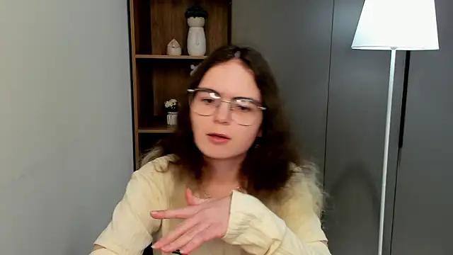 MyrlZangger online show from February 24, 2026, 9:32 am