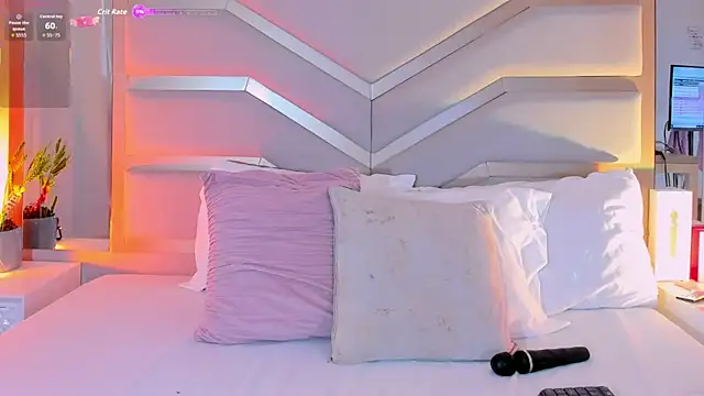 Samantha-Pardo online show from April 17, 2026, 8:55 pm