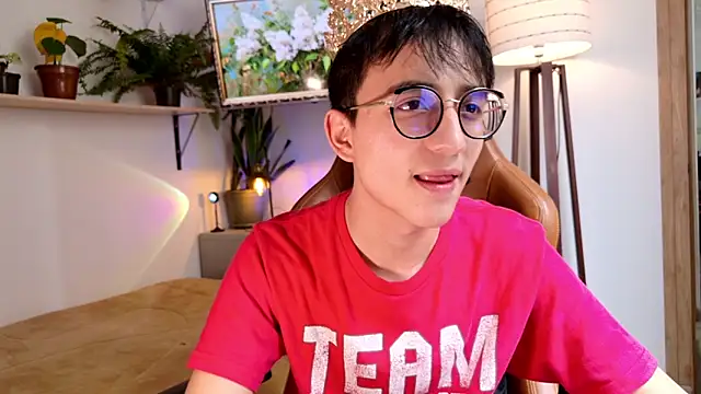 Sr evann online show from April 6, 2026, 3:02 pm