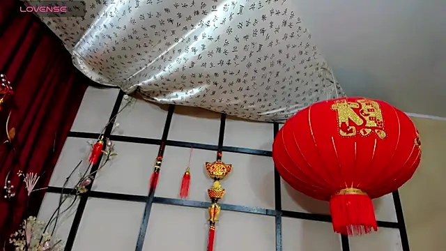 madison mujica  online show from March 19, 2026, 3:28 am