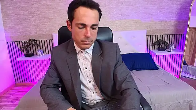 Snapshot of Adams_Sanz chatting on June 4, 2026, 8:02 pm Adams Sanz online show from June 4, 2026, 8:02 pm