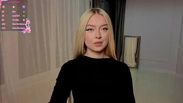 ChristinBland online show from March 13, 2026, 8:03 pm