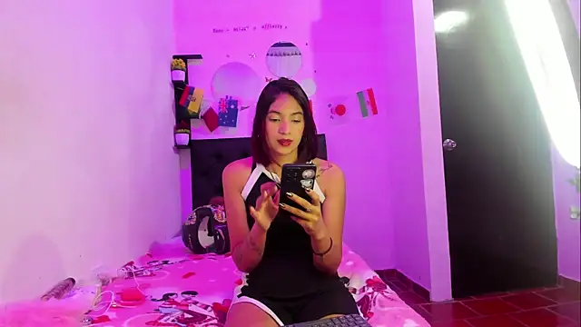 Snapshot of sapphire_brown20 chatting on July 17, 2026, 11:02 pm sapphire brown20 online show from July 17, 2026, 11:02 pm