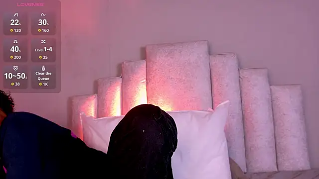 BeckaBlue online show from April 18, 2026, 1:02 pm