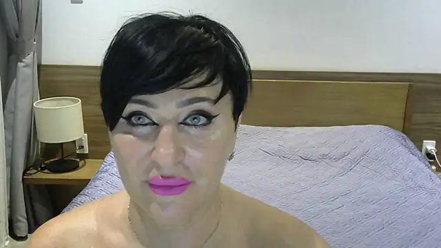 Kleotempt online show from July 15, 2026, 5:53 pm