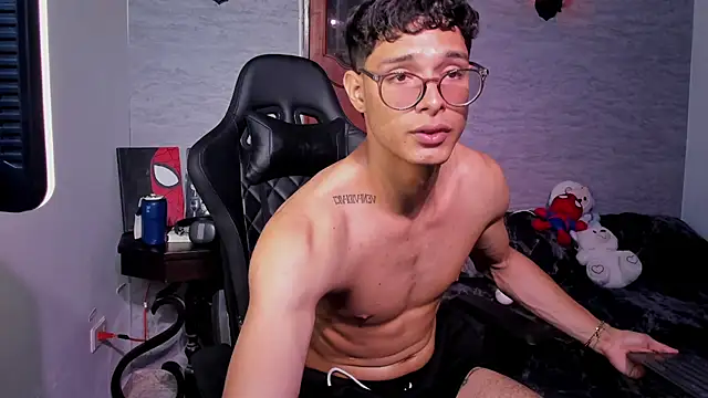 Snapshot of ban_sonder chatting on February 25, 2026, 2:23 am ban sonder online show from February 25, 2026, 2:23 am