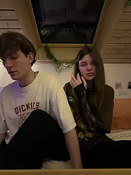 Snapshot of meowmiu chatting on March 2, 2026, 10:38 pm meowmiu online show from March 2, 2026, 10:38 pm