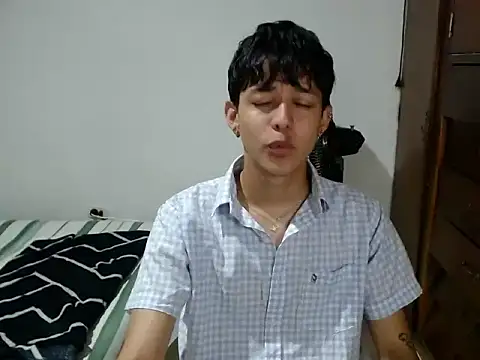 cute jisus online show from April 22, 2026, 6:53 am