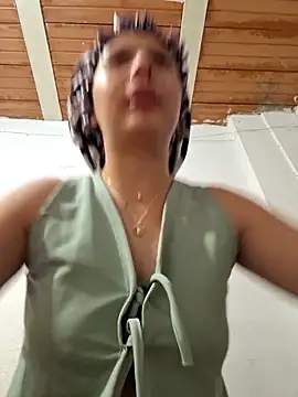 Snapshot of violeta_blaze1 chatting on February 25, 2026, 10:26 am violeta blaze1 online show from February 25, 2026, 10:26 am