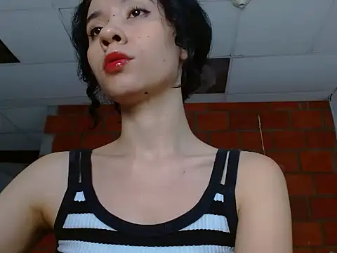 helena hadler online show from March 26, 2026, 12:20 am