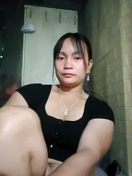 mami-rubi online show from April 29, 2026, 12:53 pm