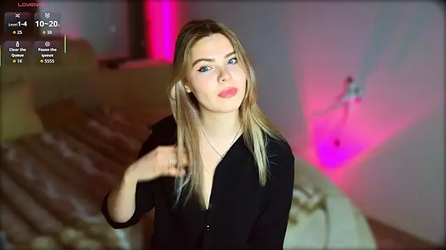 hornycharisma online show from February 25, 2026, 4:51 pm