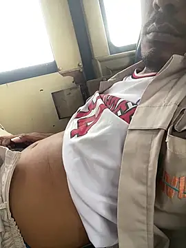 Snapshot of Gopolo123 chatting on February 25, 2026, 11:15 pm Gopolo123 online show from February 25, 2026, 11:15 pm