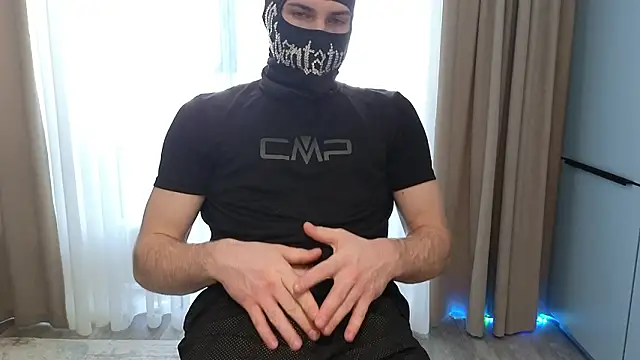 chantatummm online show from March 8, 2026, 5:33 am