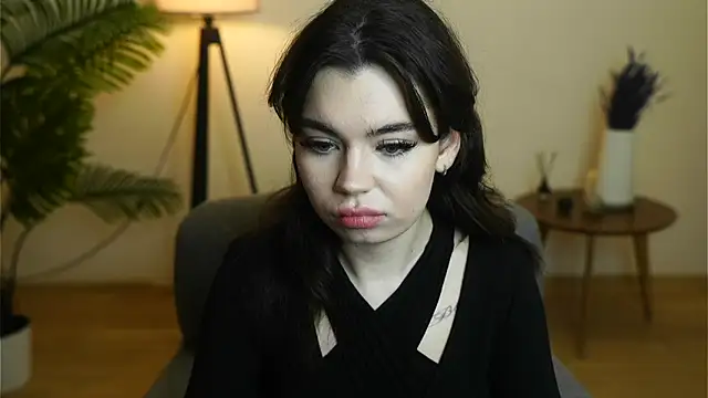 PerlaTurro online show from February 24, 2026, 10:27 am