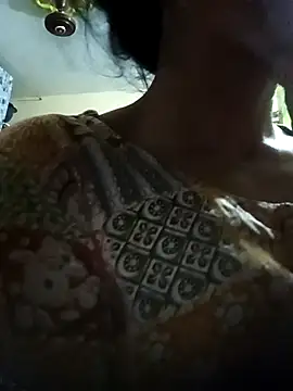 Snapshot of Rashmika_Mandana chatting on April 21, 2026, 9:32 pm Rashmika Mandana online show from April 21, 2026, 9:32 pm