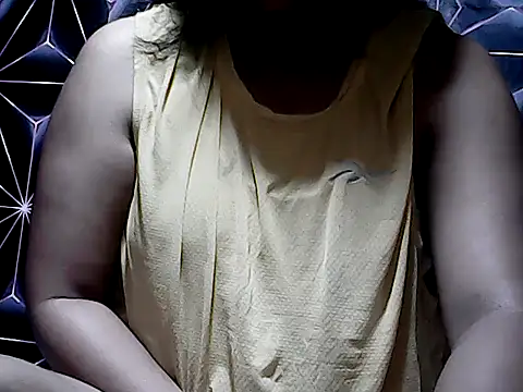 Snapshot of Flowerbebe chatting on June 11, 2026, 7:55 pm Flowerbebe online show from June 11, 2026, 7:55 pm